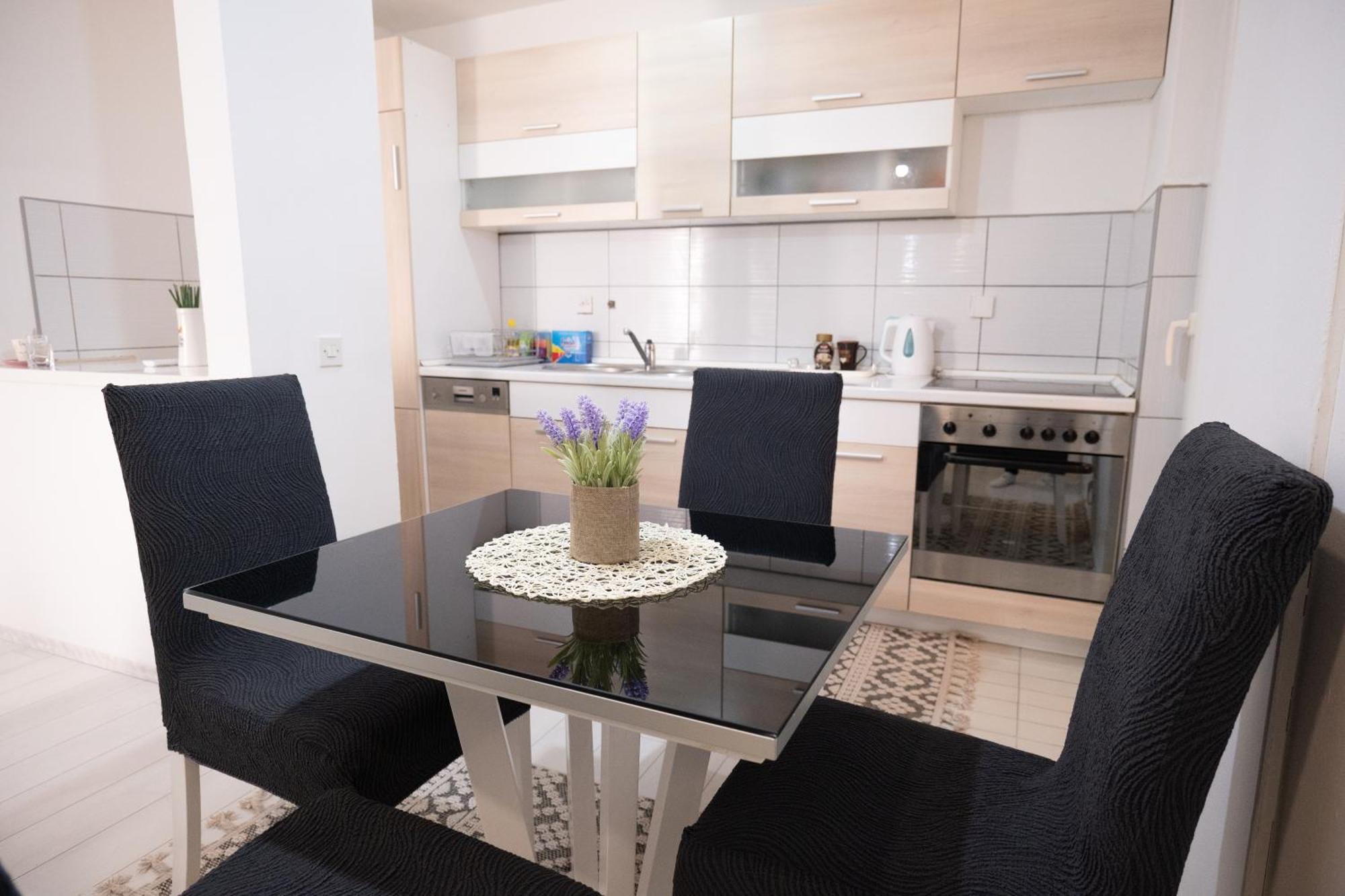 Grandeur Home Apartment Mostar - Free Parking ภายนอก รูปภาพ